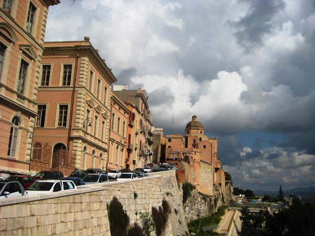 Cagliari: Via del Fossario, Quartiere Castello