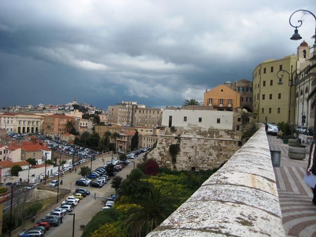 Cagliari: Via Santa Croce, Quartiere Castello